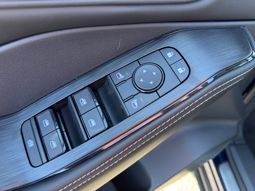 2026 Nissan Rogue 2026.5 AWD Dark Armor