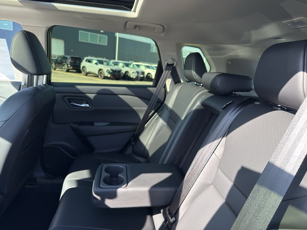 2026 Nissan Rogue 2026.5 AWD Dark Armor