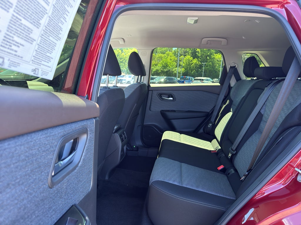 2023 Nissan Rogue AWD SV