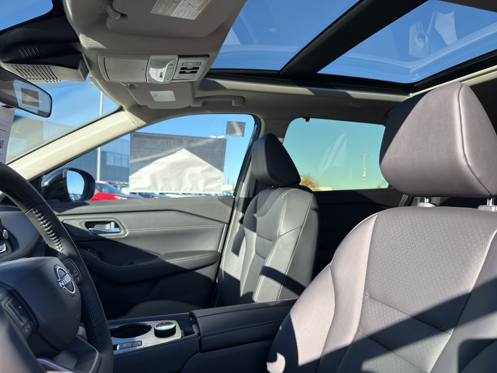 2026 Nissan Rogue AWD SV *Ltd Avail*