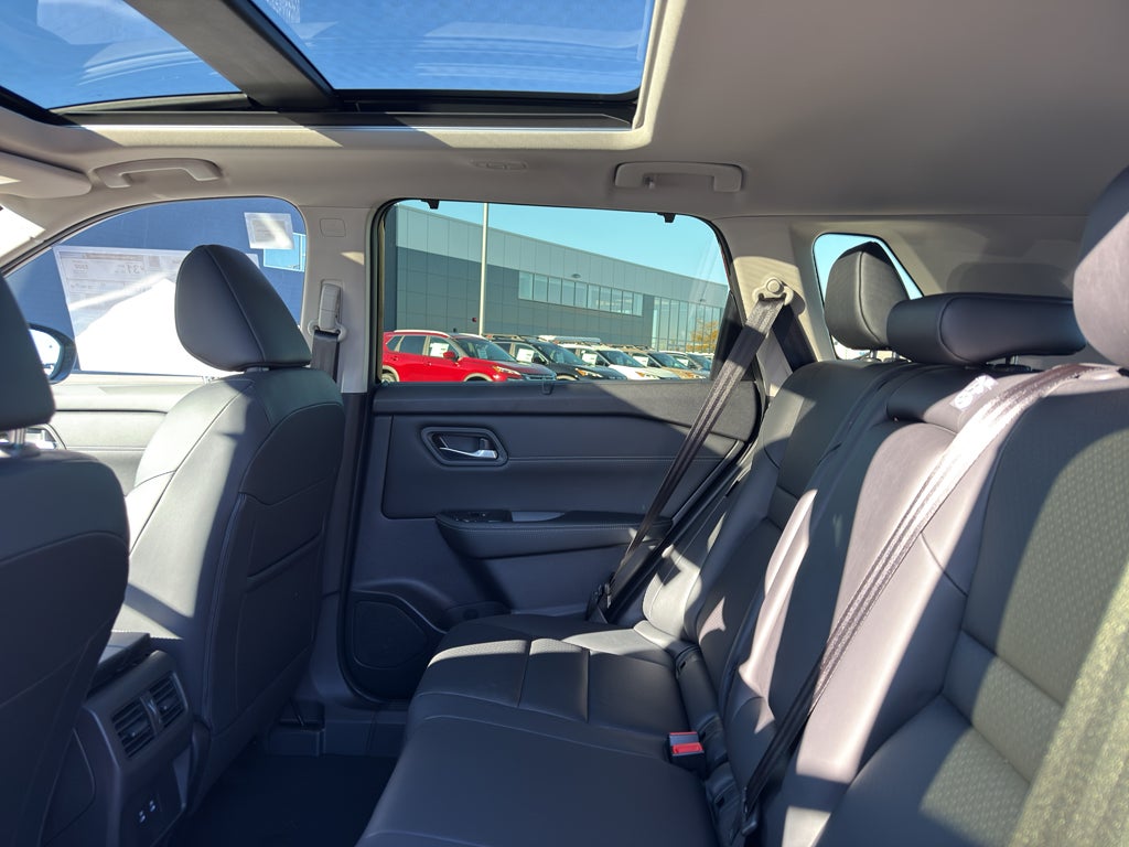 2026 Nissan Rogue AWD SV *Ltd Avail*