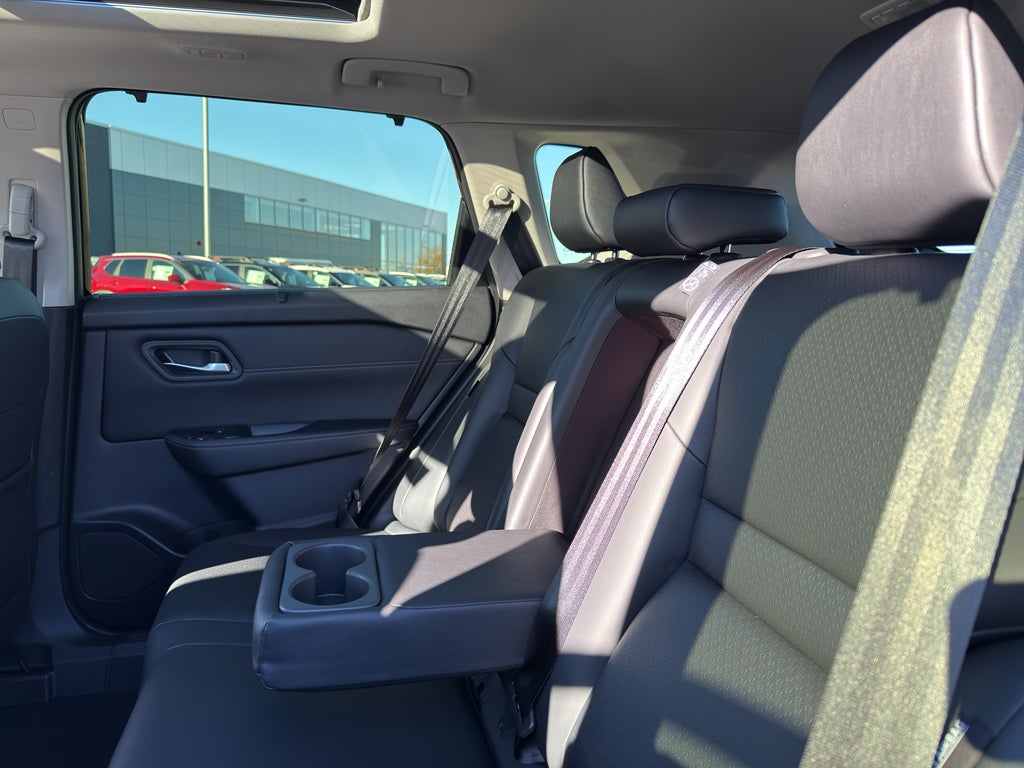 2026 Nissan Rogue AWD SV *Ltd Avail*