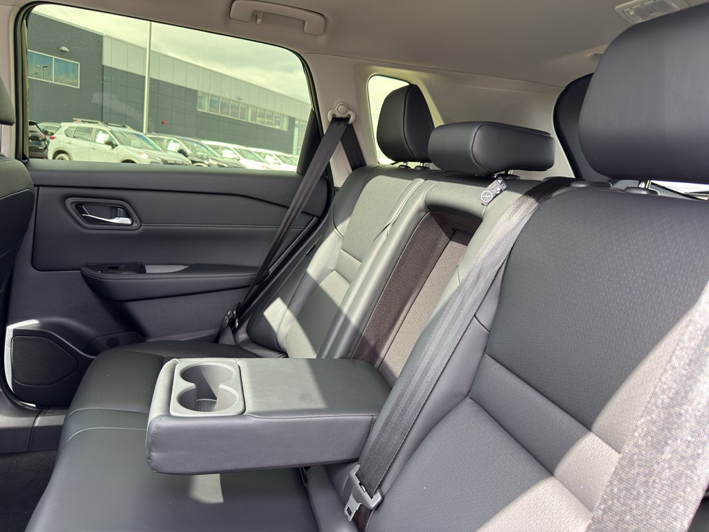 2026 Nissan Rogue 2026.5 AWD Dark Armor