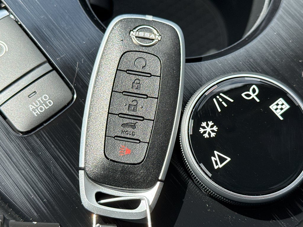 2026 Nissan Rogue 2026.5 AWD Dark Armor