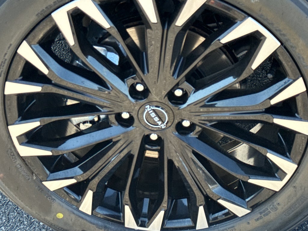 2026 Nissan Rogue 2026.5 AWD Dark Armor