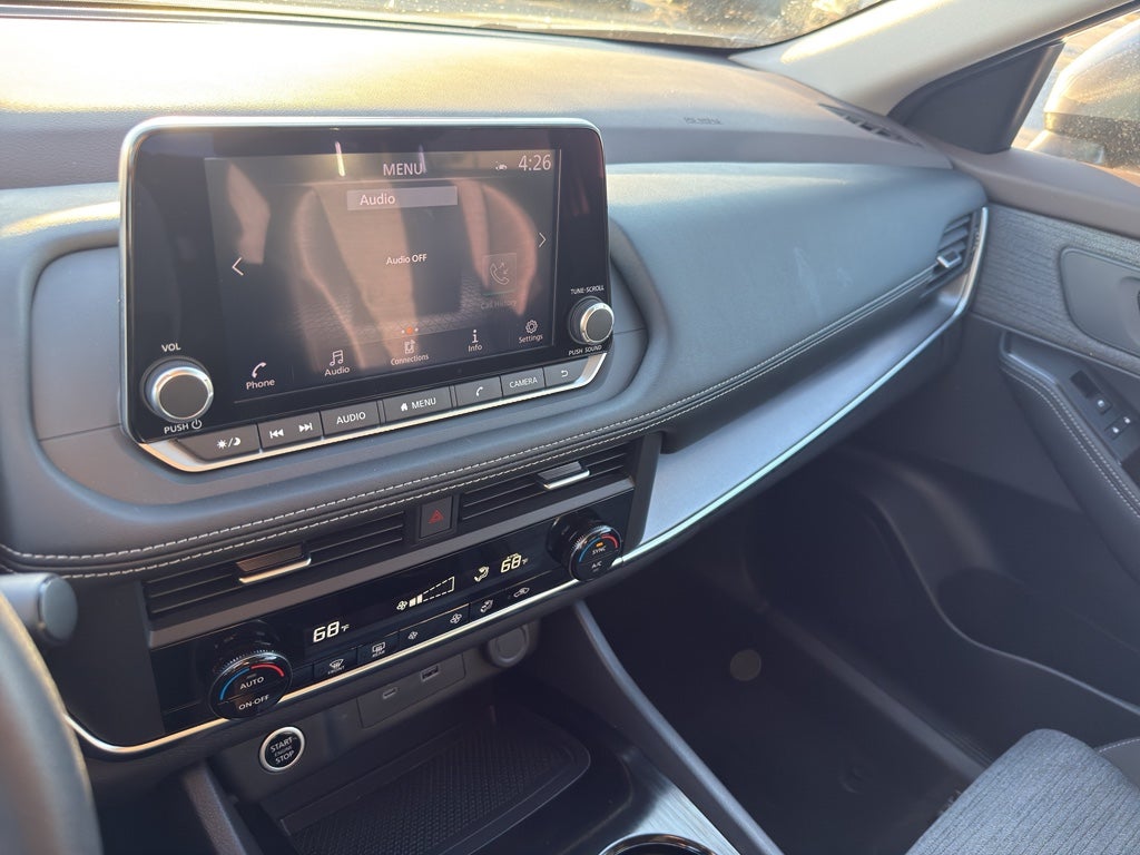 2023 Nissan Rogue AWD SV