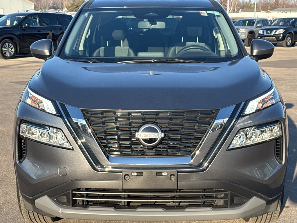 2023 Nissan Rogue AWD SV