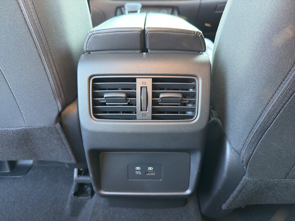 2023 Nissan Rogue AWD SV