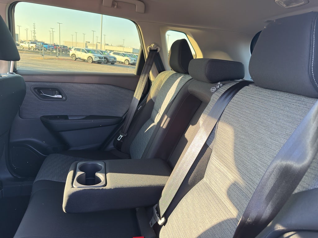 2023 Nissan Rogue AWD SV