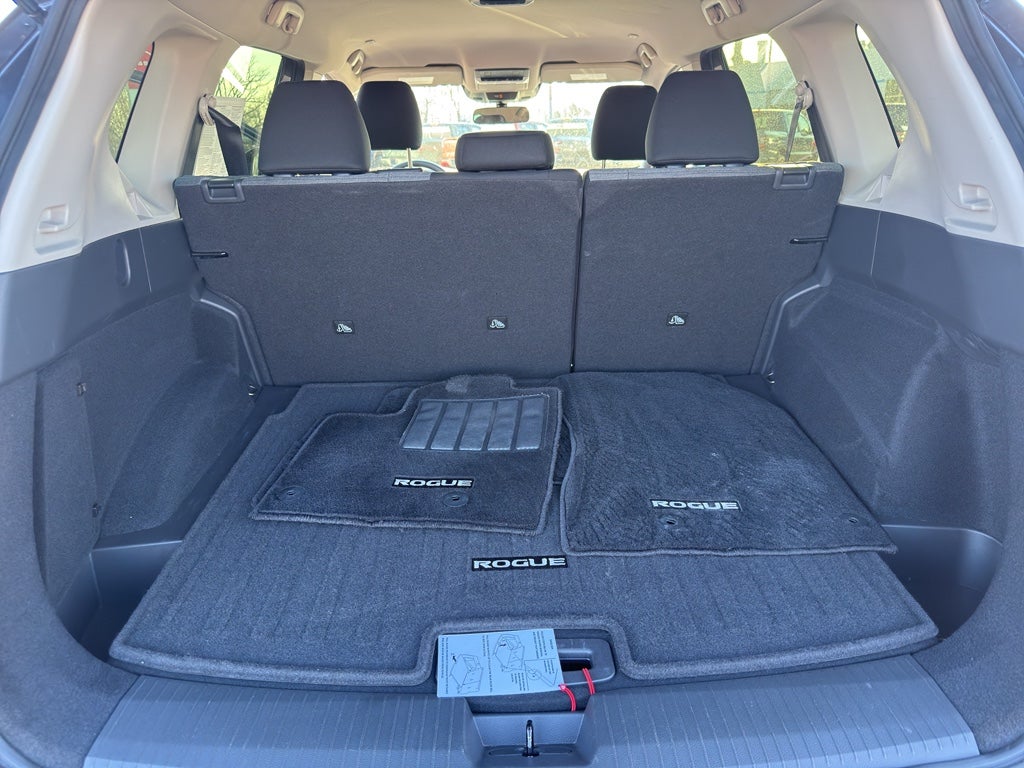 2023 Nissan Rogue AWD SV