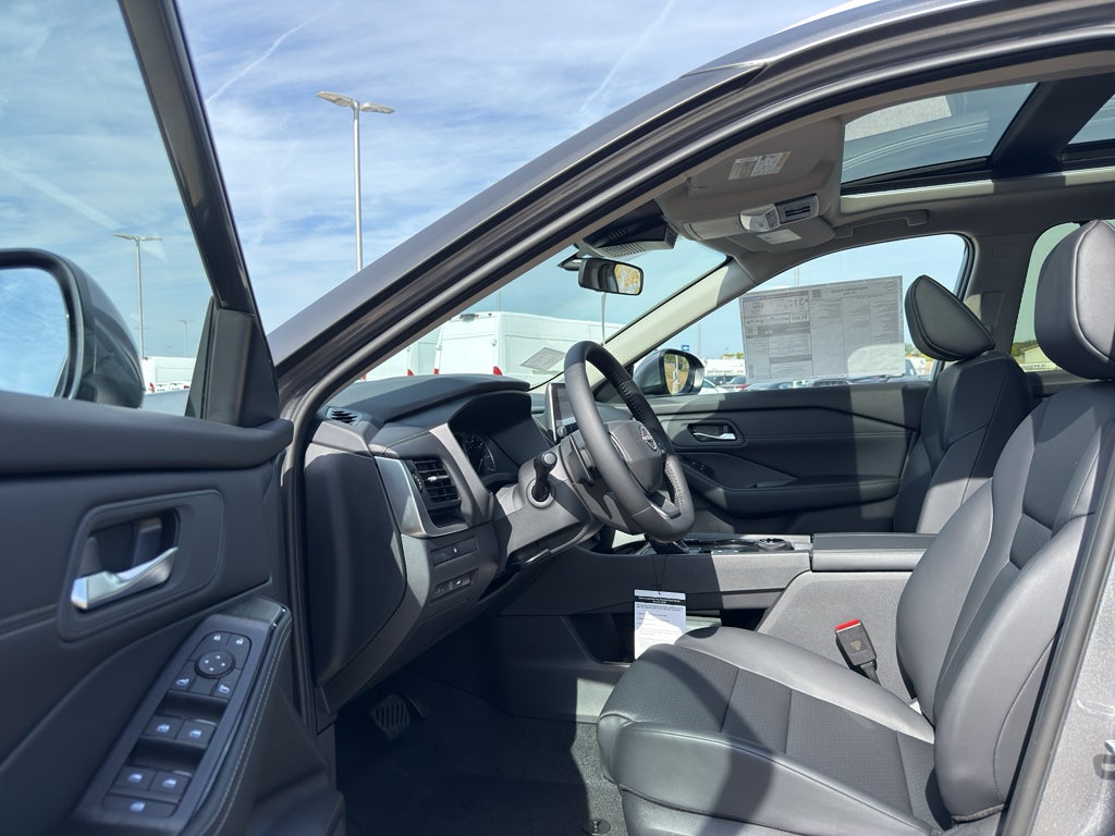 2026 Nissan Rogue AWD SV *Ltd Avail*