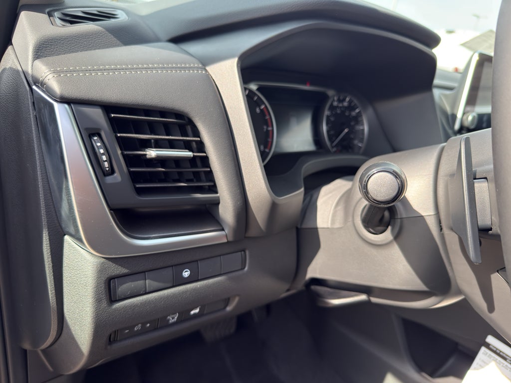 2026 Nissan Rogue AWD SV *Ltd Avail*