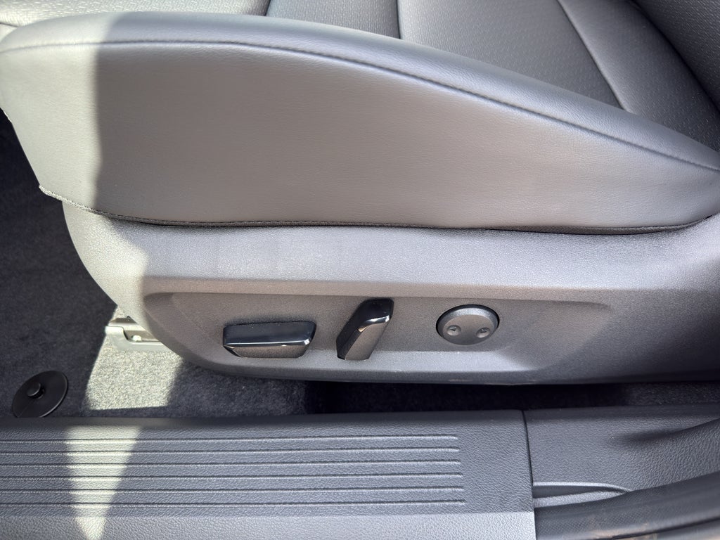 2026 Nissan Rogue AWD SV *Ltd Avail*