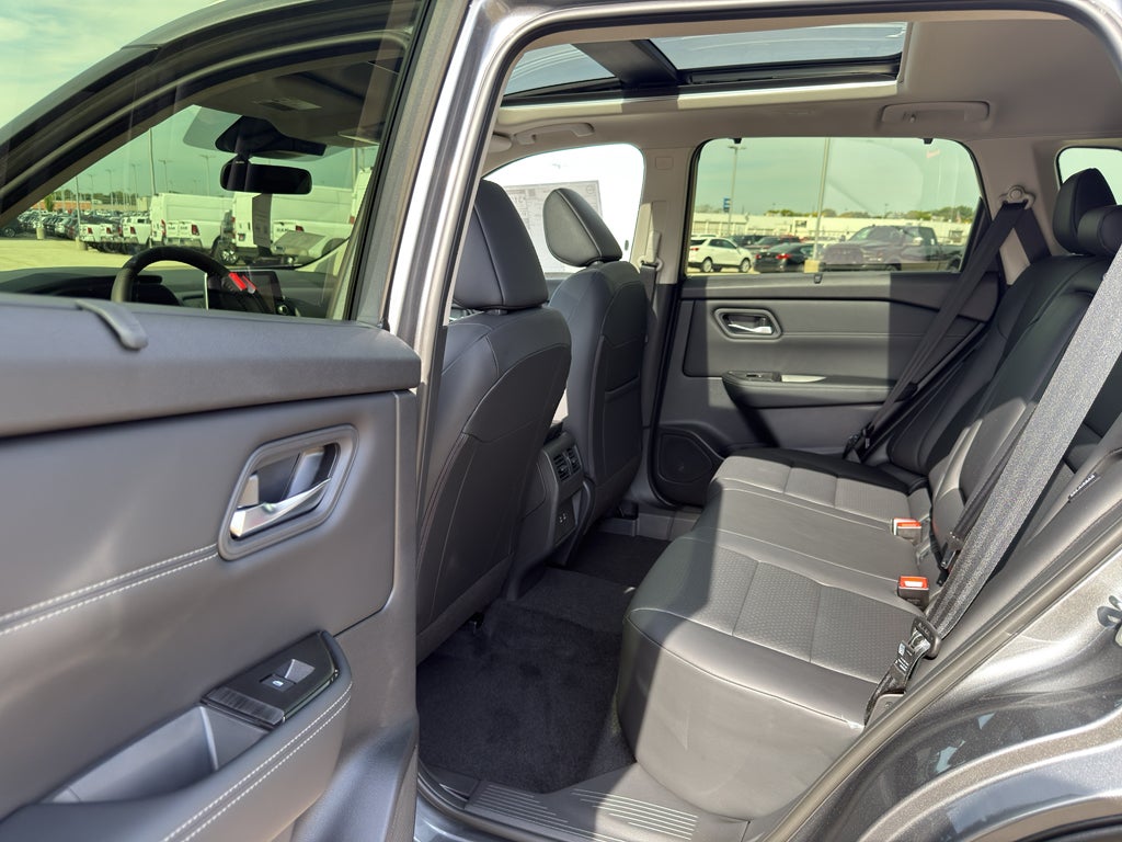 2026 Nissan Rogue AWD SV *Ltd Avail*