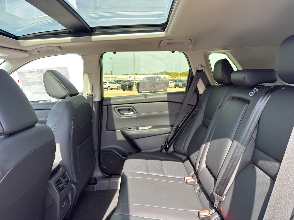 2026 Nissan Rogue AWD SV *Ltd Avail*