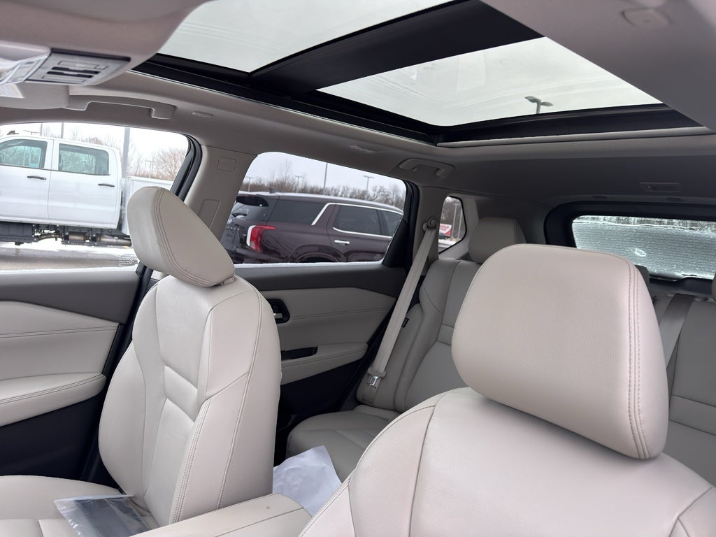 2023 Nissan Rogue AWD SL *Ltd Avail*