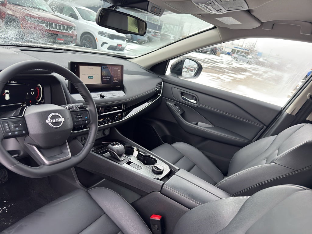2025 Nissan Rogue AWD SL