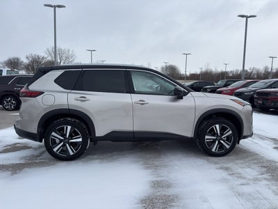 2025 Nissan Rogue AWD SL