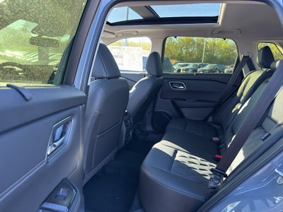 2026 Nissan Rogue 2026.5 AWD Platinum