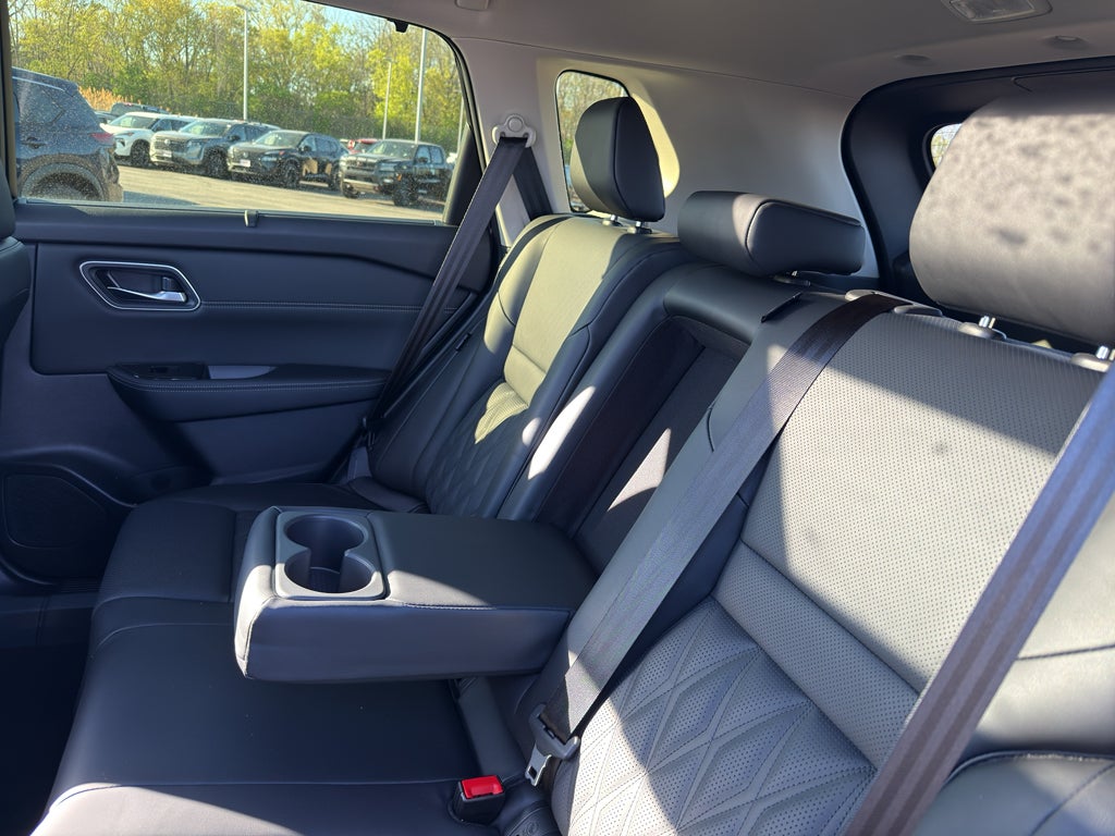 2026 Nissan Rogue 2026.5 AWD Platinum