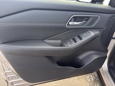 2026 Nissan Rogue AWD Platinum *Ltd Avail*