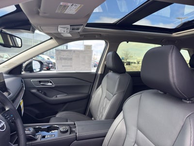 2026 Nissan Rogue AWD Platinum *Ltd Avail*