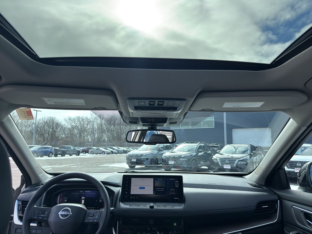 2026 Nissan Rogue AWD Platinum *Ltd Avail*