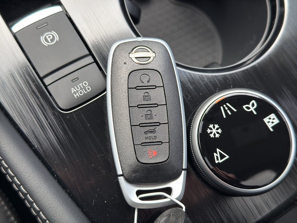 2026 Nissan Rogue AWD Platinum *Ltd Avail*