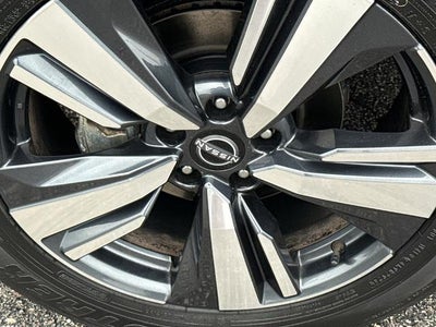 2023 Nissan Rogue AWD Platinum *Ltd Avail*
