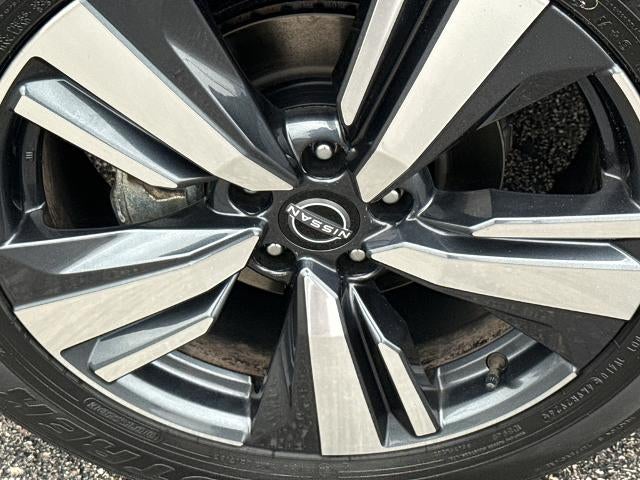2023 Nissan Rogue AWD Platinum *Ltd Avail*