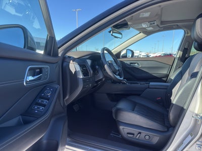 2023 Nissan Rogue AWD Platinum