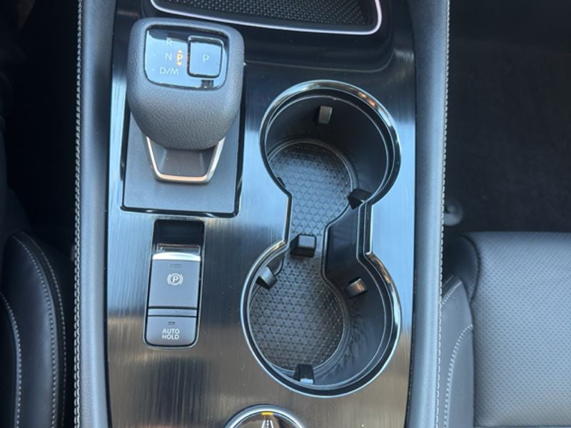 2023 Nissan Rogue AWD Platinum