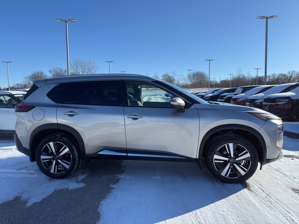 2023 Nissan Rogue AWD Platinum