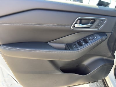 2026 Nissan Rogue 2026.5 AWD Platinum