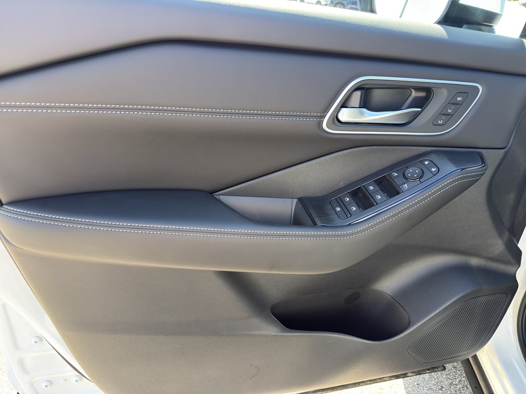 2026 Nissan Rogue 2026.5 AWD Platinum