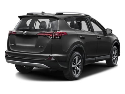 2017 Toyota RAV4 XLE AWD (Natl)
