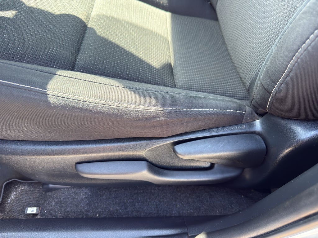 2017 Toyota RAV4 Hybrid XLE AWD (Natl)