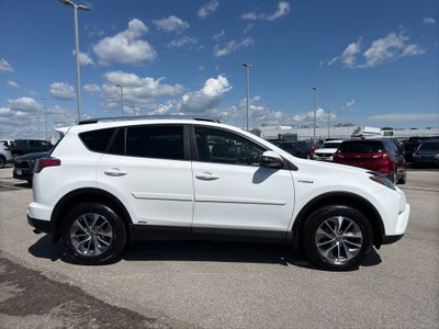 2017 Toyota RAV4 Hybrid XLE AWD (Natl)