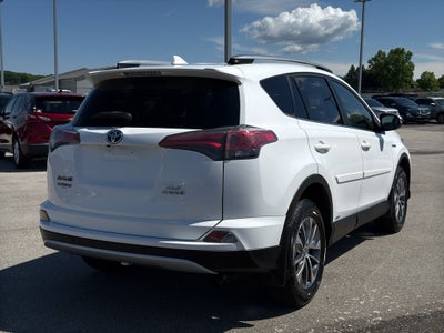 2017 Toyota RAV4 Hybrid XLE AWD (Natl)
