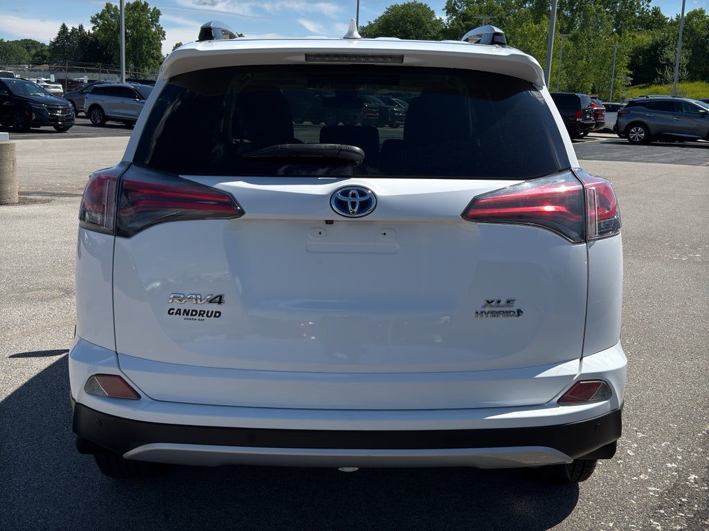 2017 Toyota RAV4 Hybrid XLE AWD (Natl)