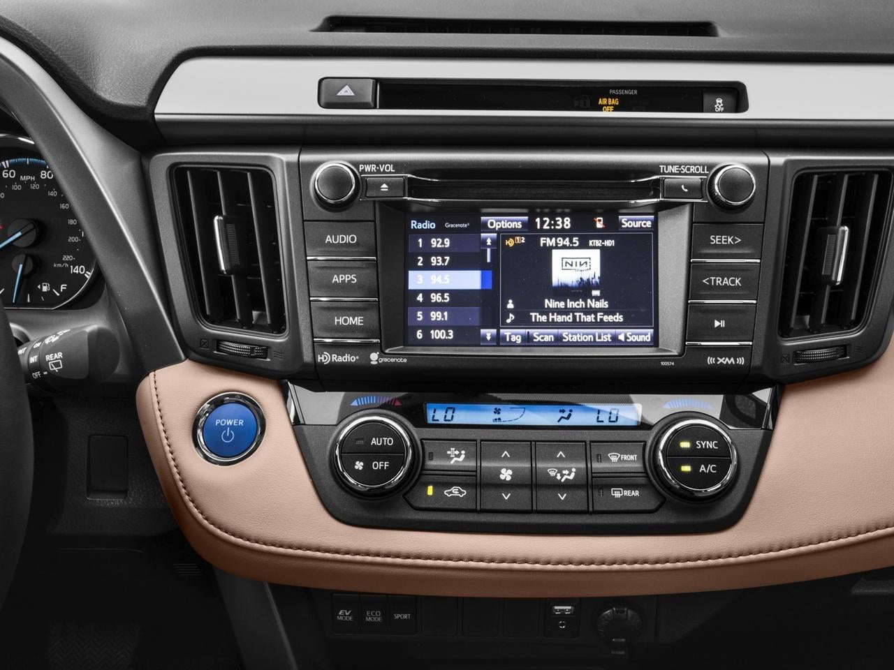 2017 Toyota RAV4 Hybrid XLE AWD (Natl)