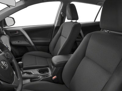 2018 Toyota RAV4 LE FWD (GS)
