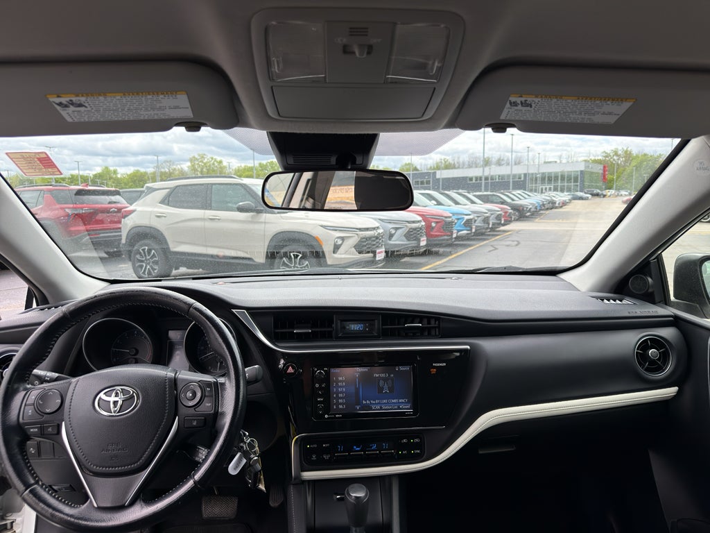 2017 Toyota Corolla iM CVT (Natl)