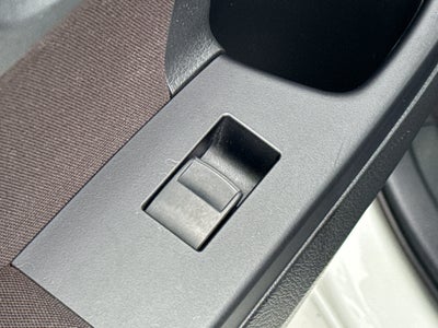 2017 Toyota Corolla iM CVT (Natl)