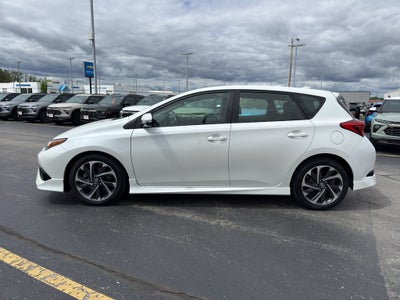 2017 Toyota Corolla iM CVT (Natl)