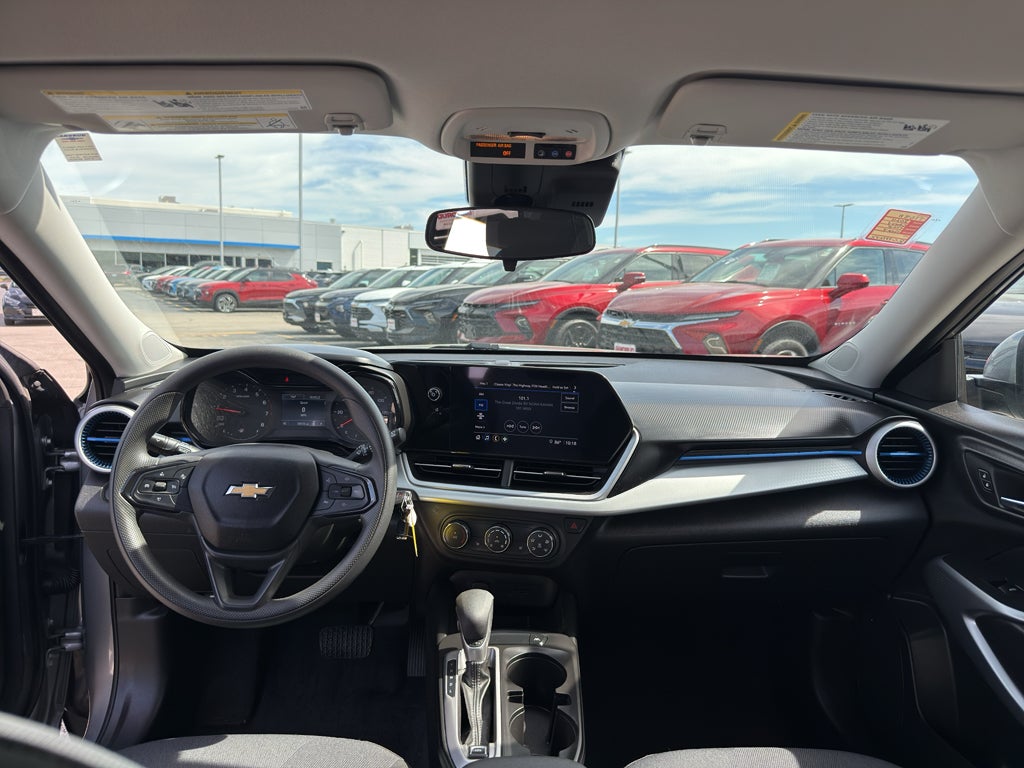 2024 Chevrolet Trax FWD 4dr LS