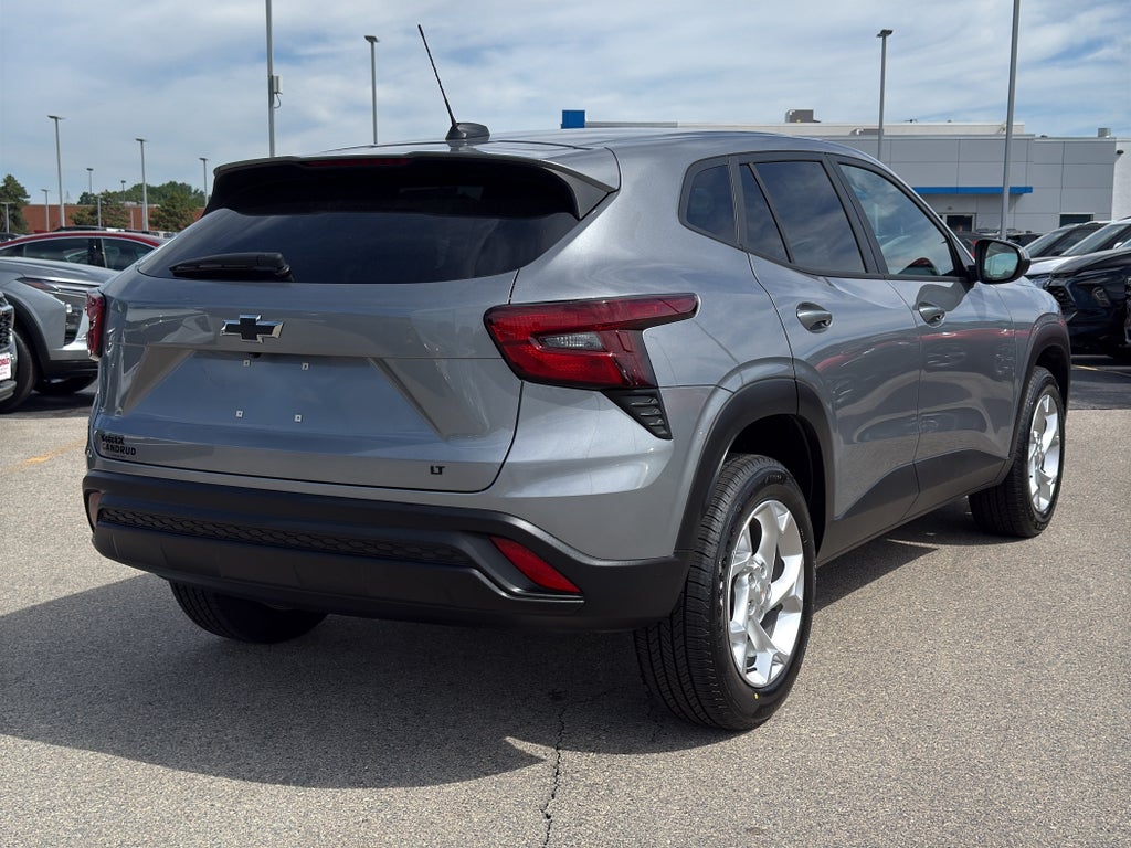 2024 Chevrolet Trax FWD 4dr LS