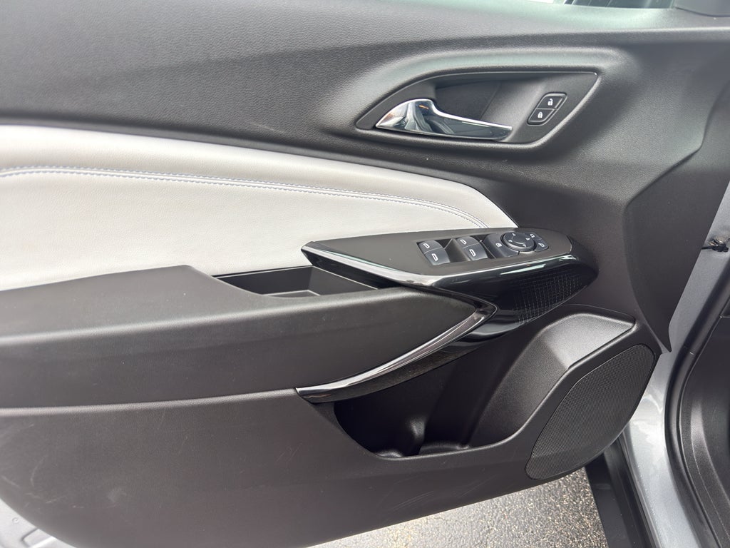 2024 Chevrolet Trax FWD 4dr LT