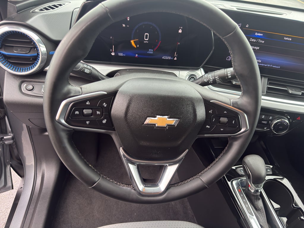 2024 Chevrolet Trax FWD 4dr LT