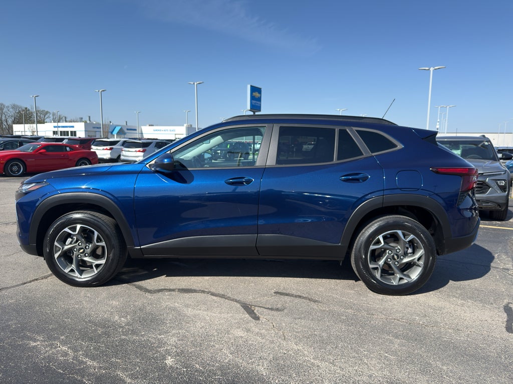 2024 Chevrolet Trax FWD 4dr LT